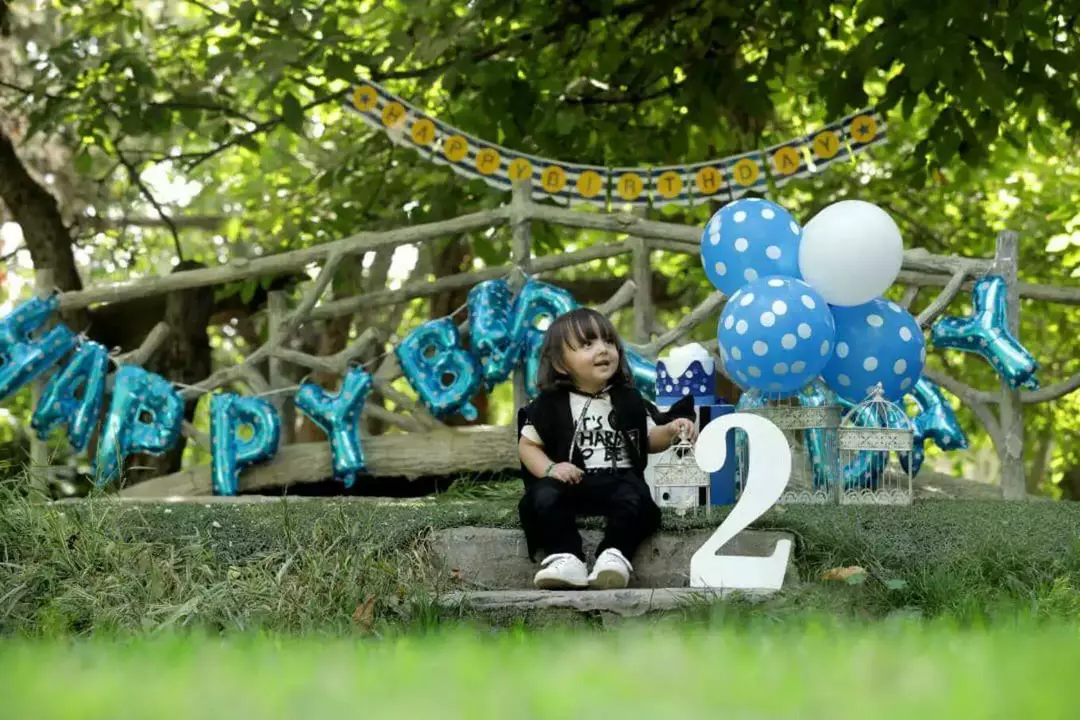 باغ عمارت زرینه