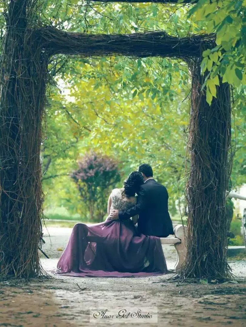 باغ عمارت زرینه