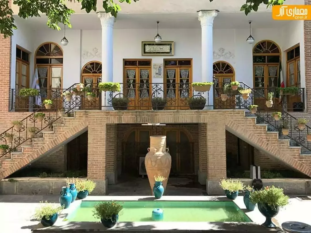 خانه دبیرالملک