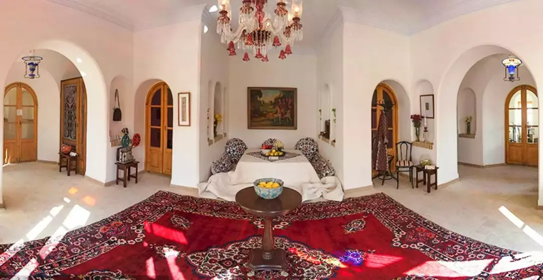 خانه دبیرالملک