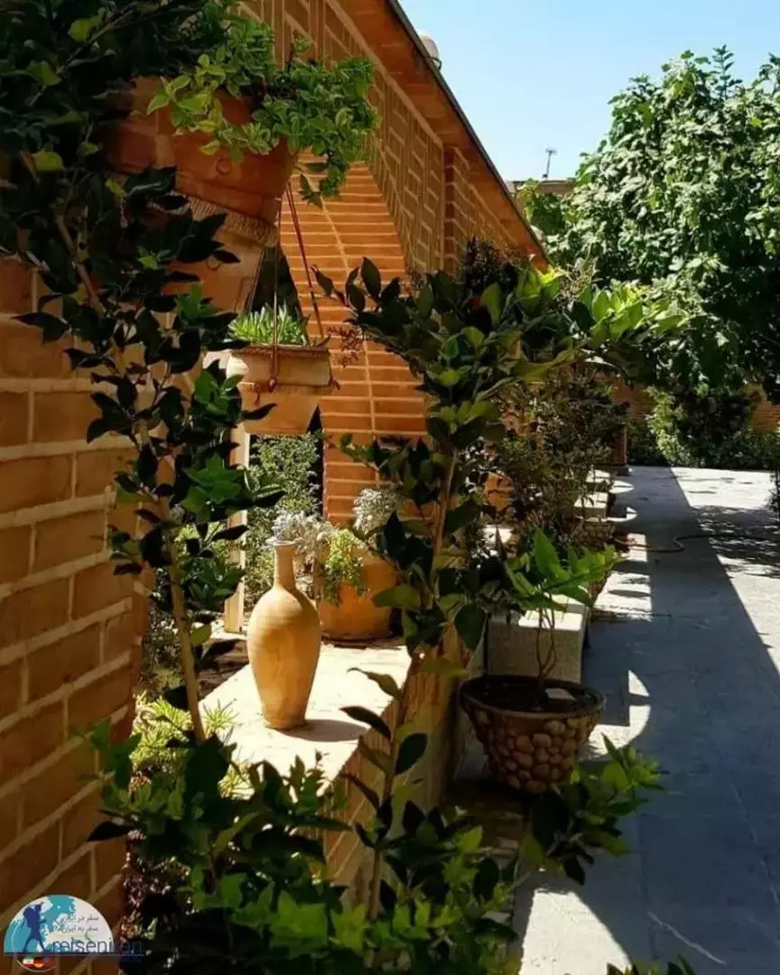 خانه دبیرالملک