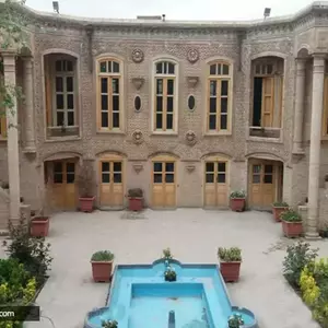 خانه توکلی