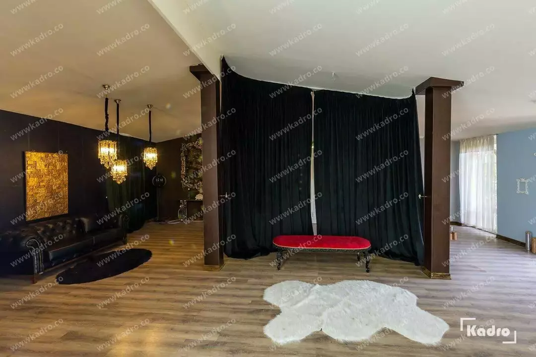  باغ عمارت عکاسی نیکان