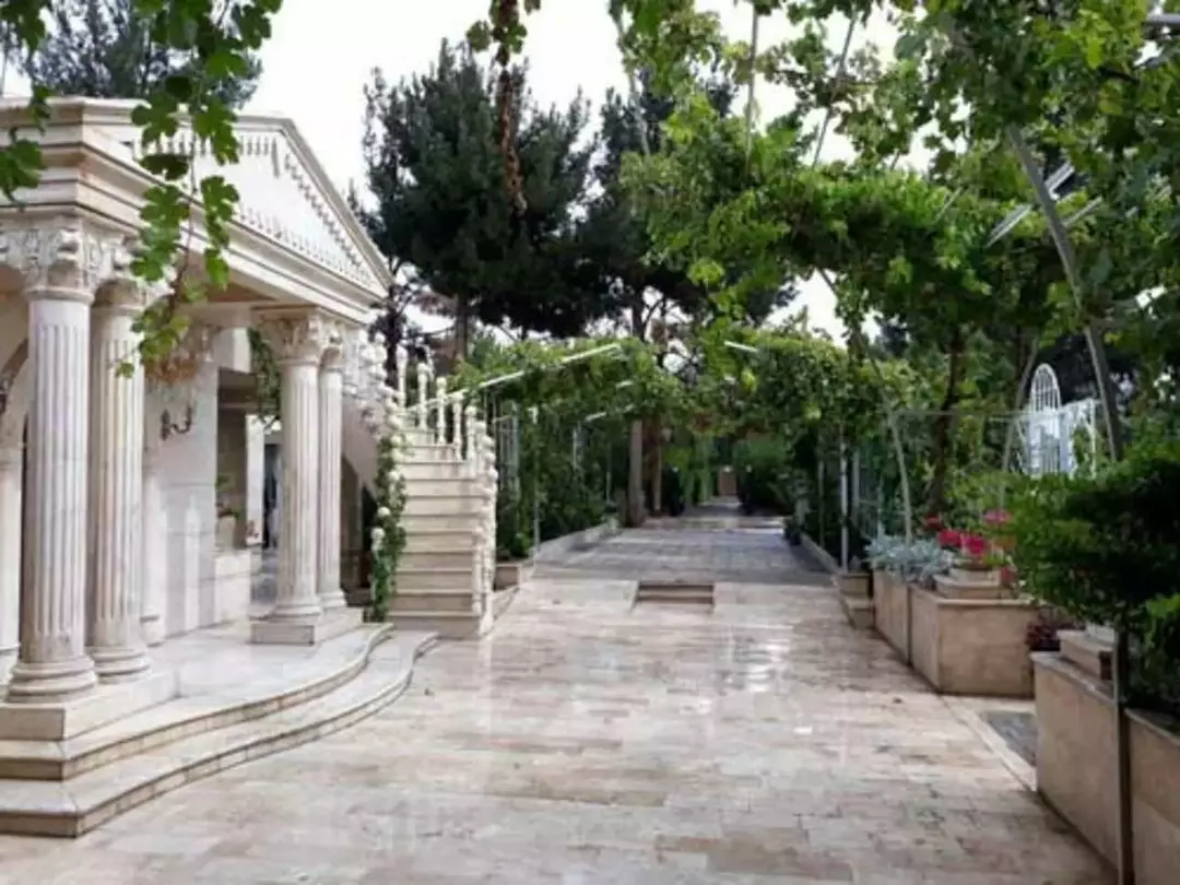 باغ عمارت بهاران 