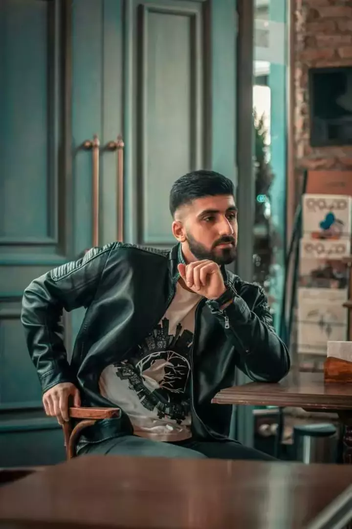 کوچه آبادیان