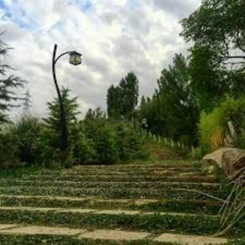 عکس دهکده تفریحی و گردشگری باغستان