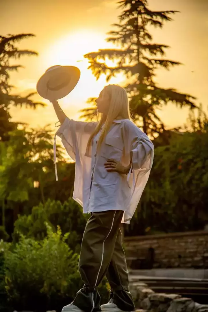 خیابان ایران زمین