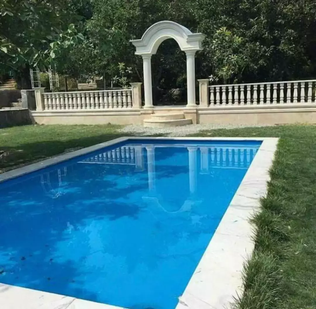 باغ عمارت صبا 