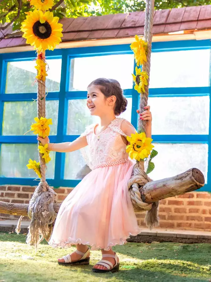 عکس باغ کودک مدوسا (دارای تم تولد)