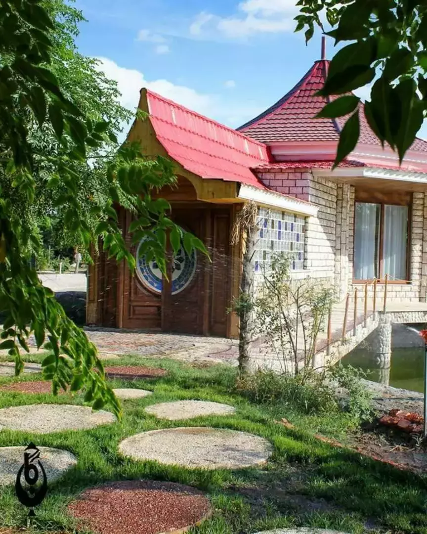 باغ عمارت کاج