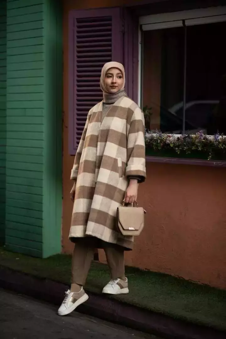 کافه ونیز(فضای بیرونی کافه)