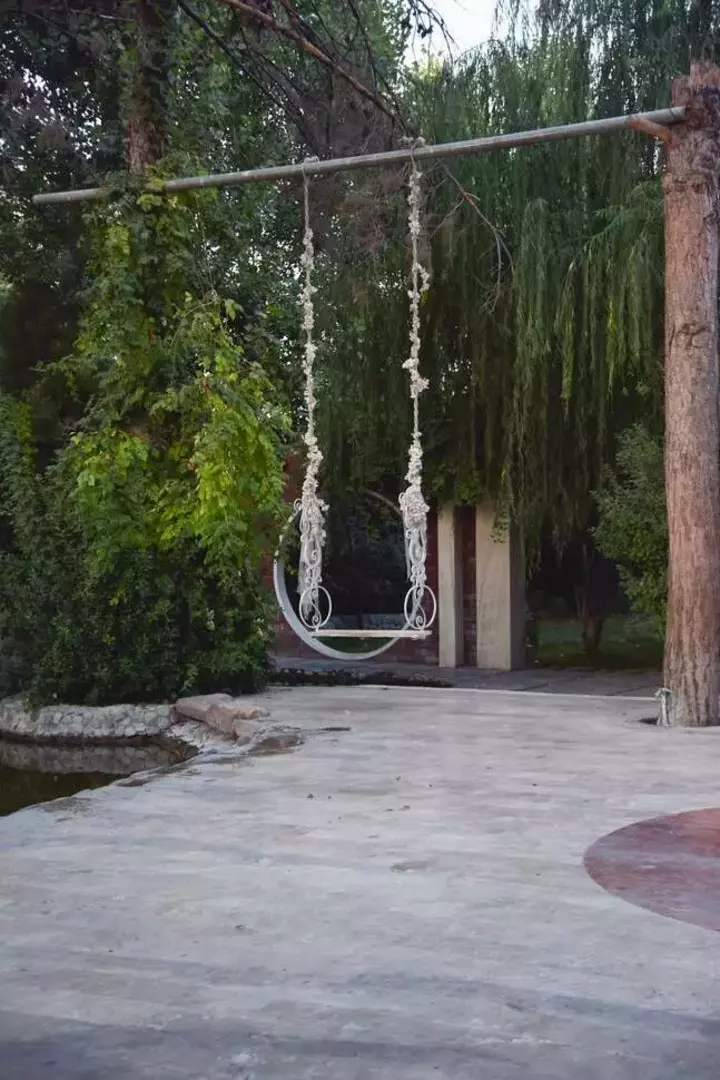 باغ عمارت بهاران 