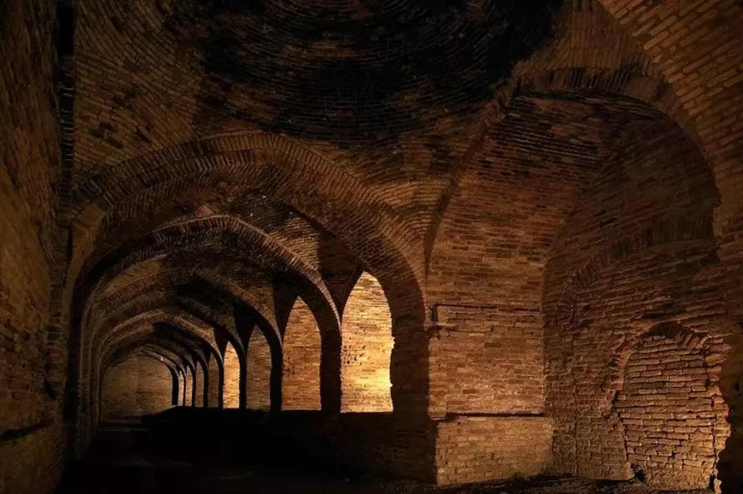 کاروان سرای دیرگچین