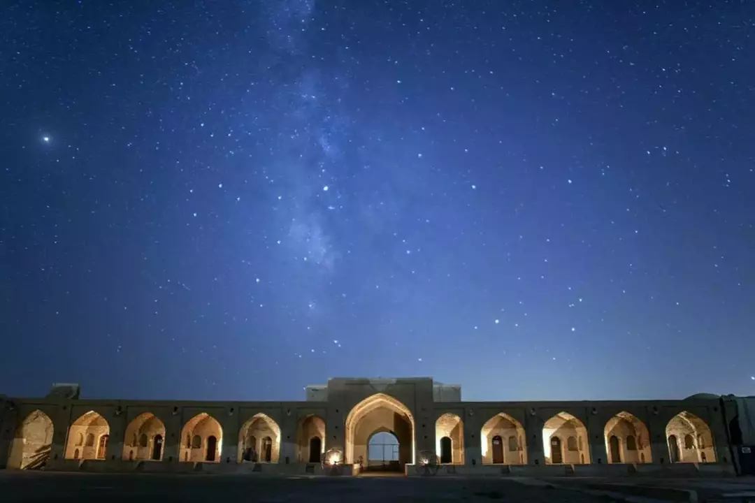 کاروان سرای دیرگچین