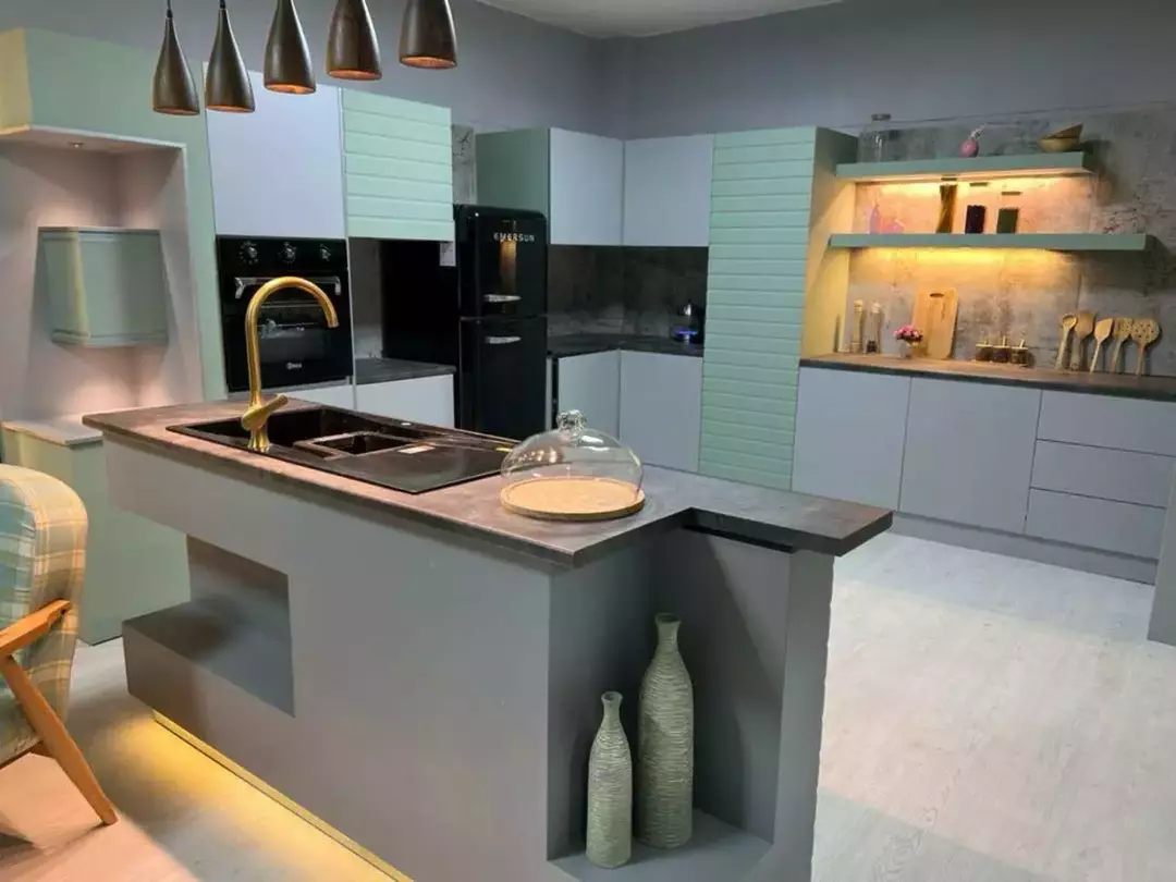 استودیو دیار