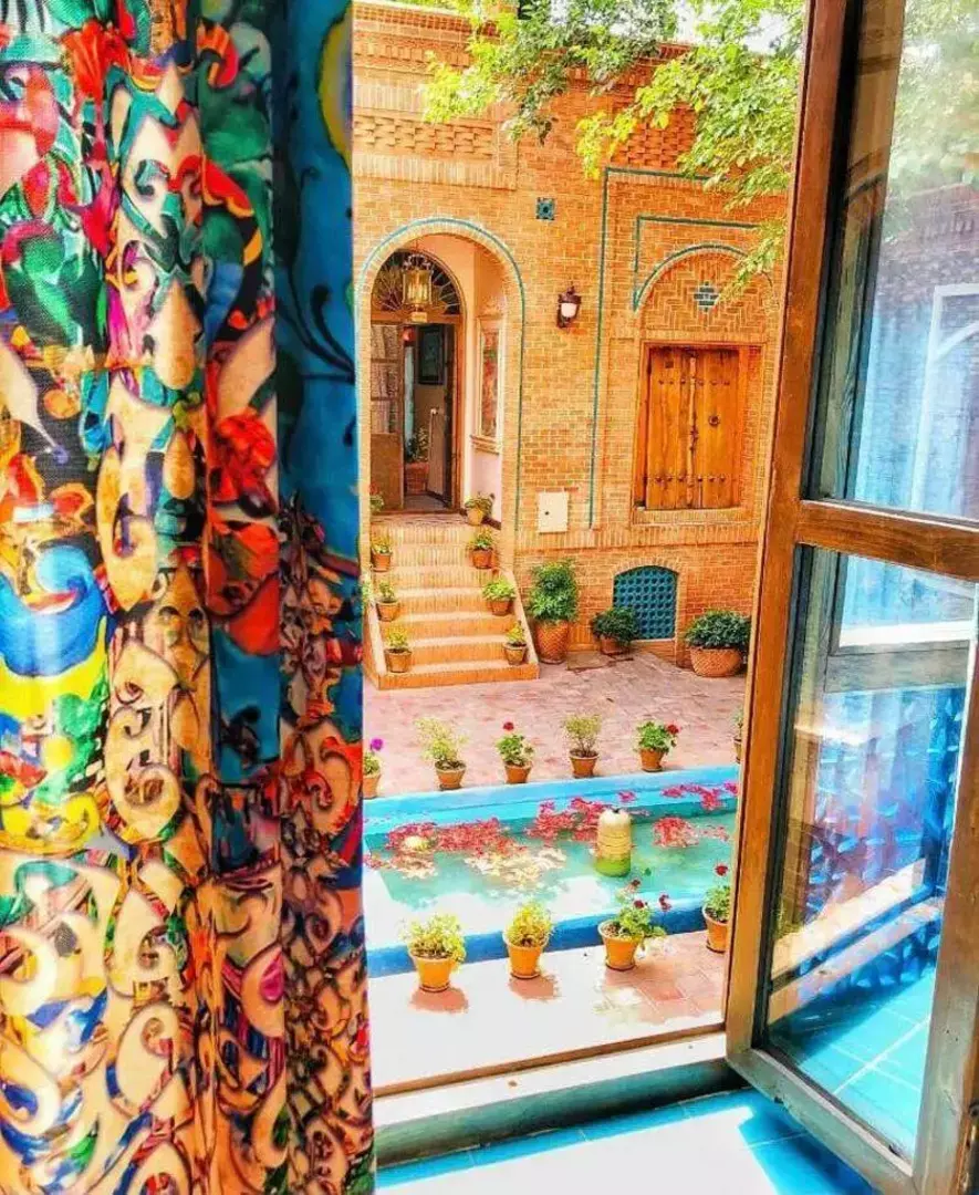 عمارت رزازی