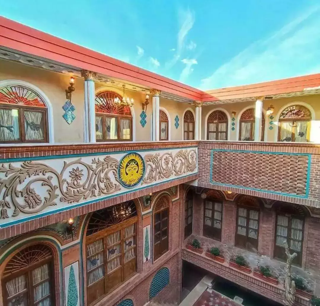 عمارت رزازی