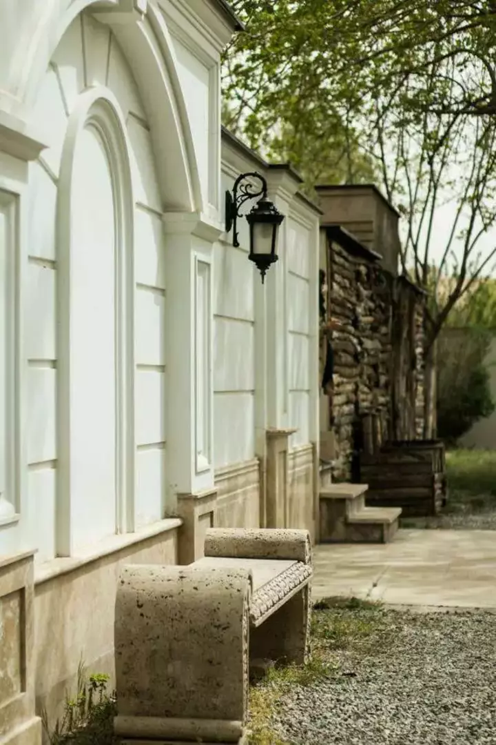 باغ عمارت صبا 