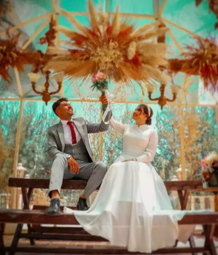 باغ عمارت قصر سفید