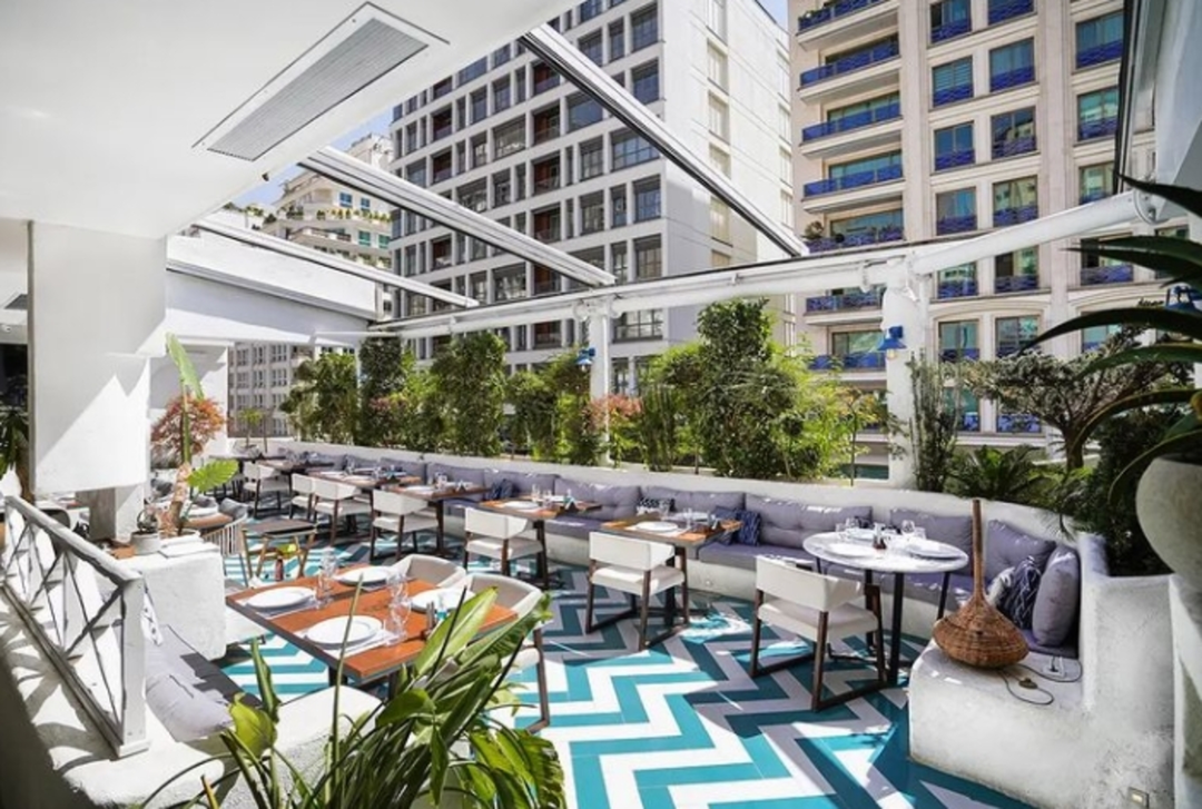 کافه رستوران اینترنی