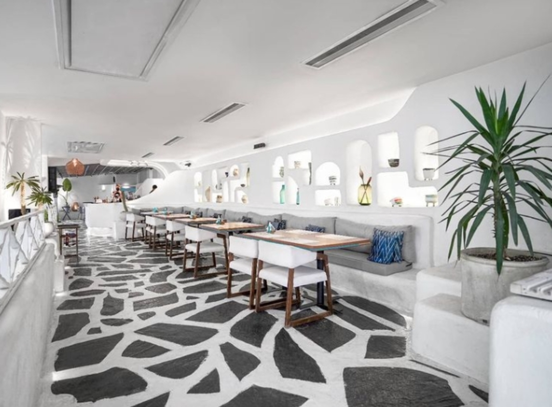 کافه رستوران اینترنی