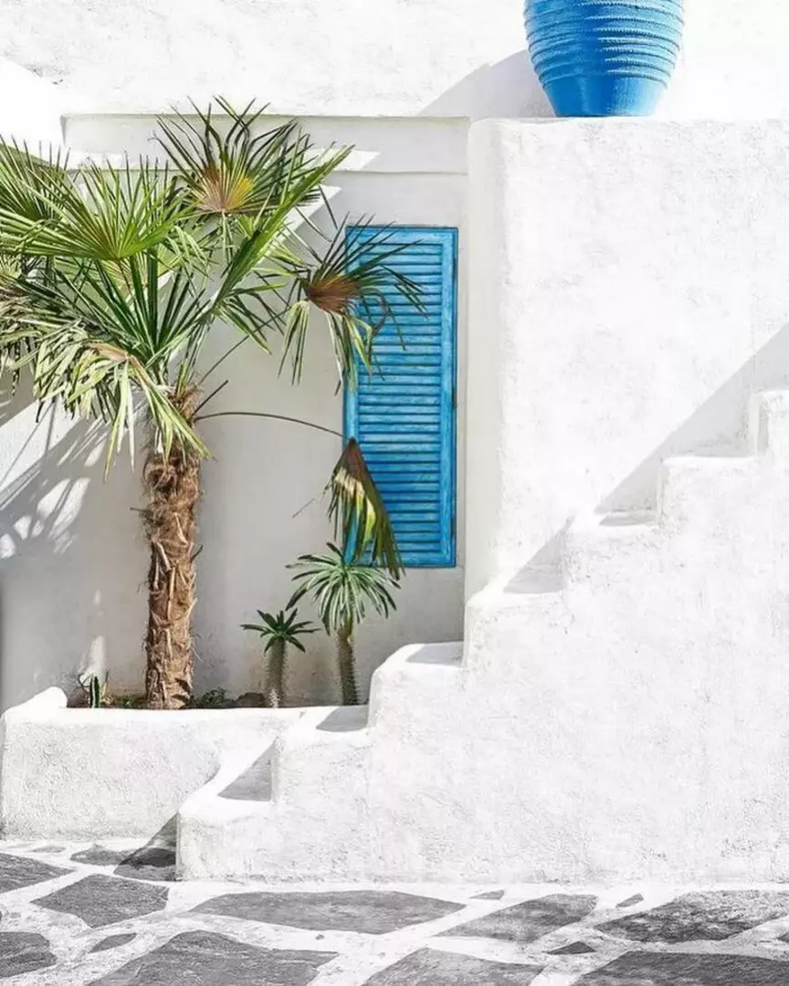 کافه رستوران اینترنی