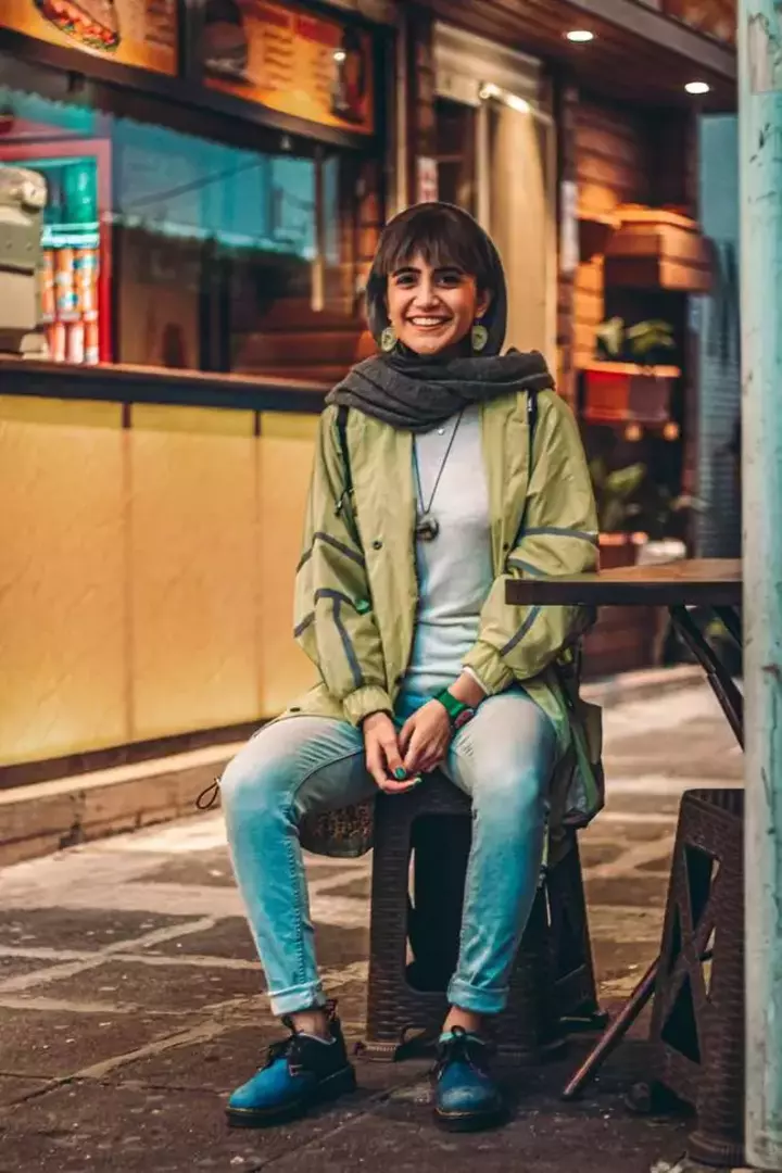 خیابان ولیعصر تهران