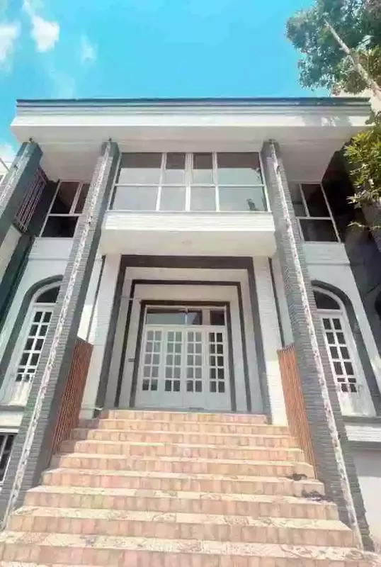 خانه عکس نیاوران