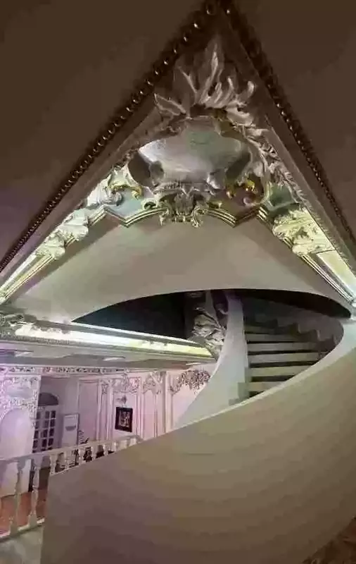 خانه عکس نیاوران