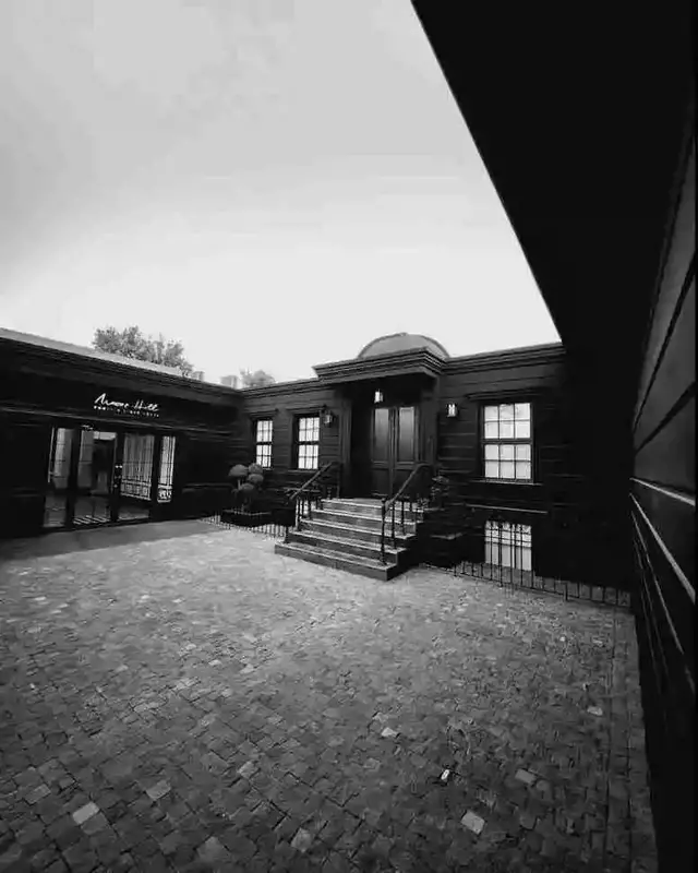 باغ عمارت ماکان