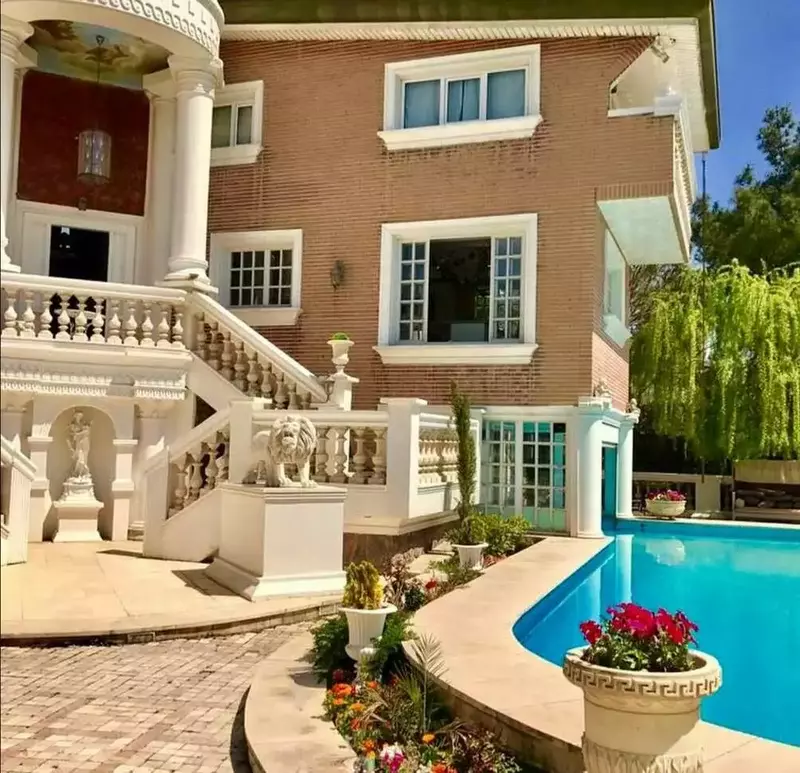 باغ عمارت بهرامی