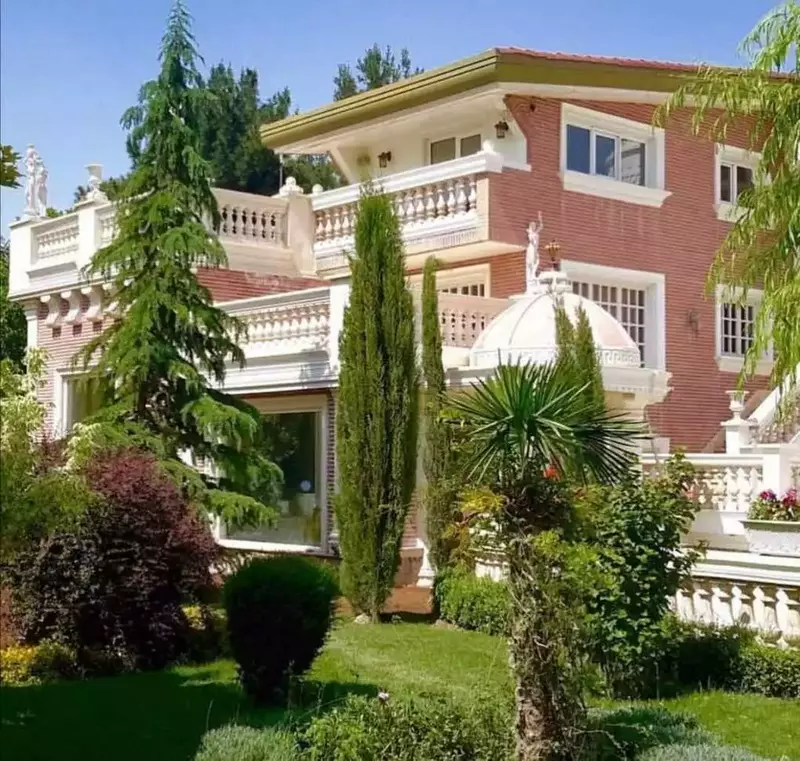 باغ عمارت بهرامی