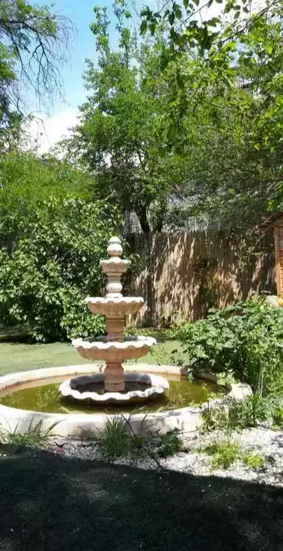 باغ عمارت ظهیر 