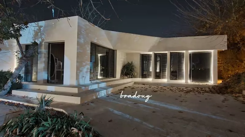 باغ عمارت برادوی