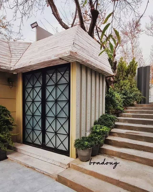 باغ عمارت برادوی