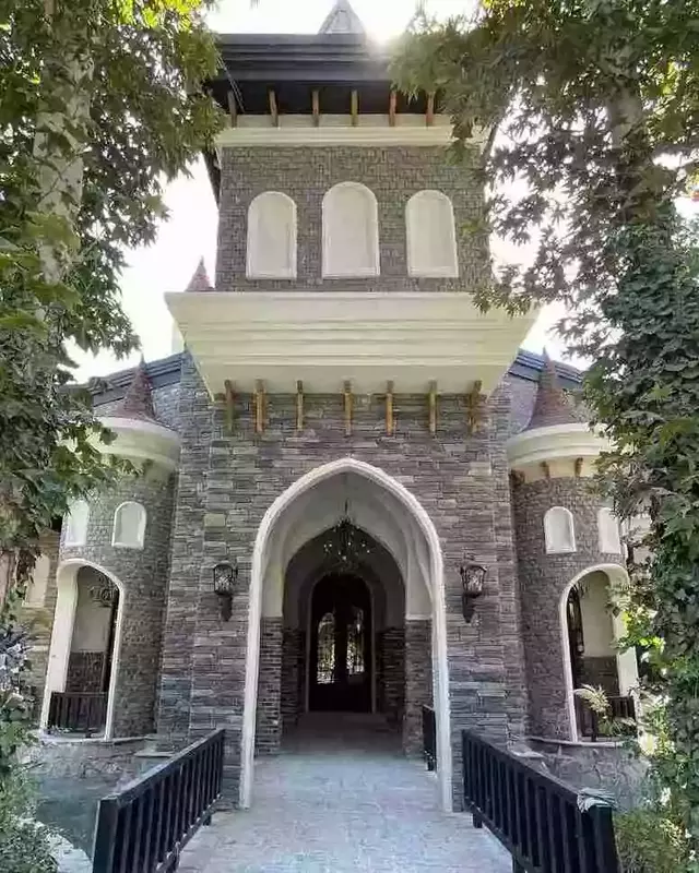 باغ عمارت صدرا شهریار