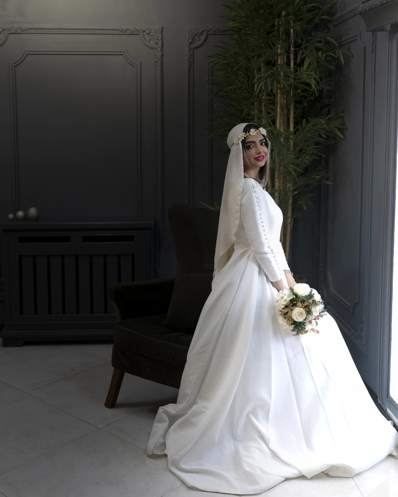 عکس باغ عمارت ویدا