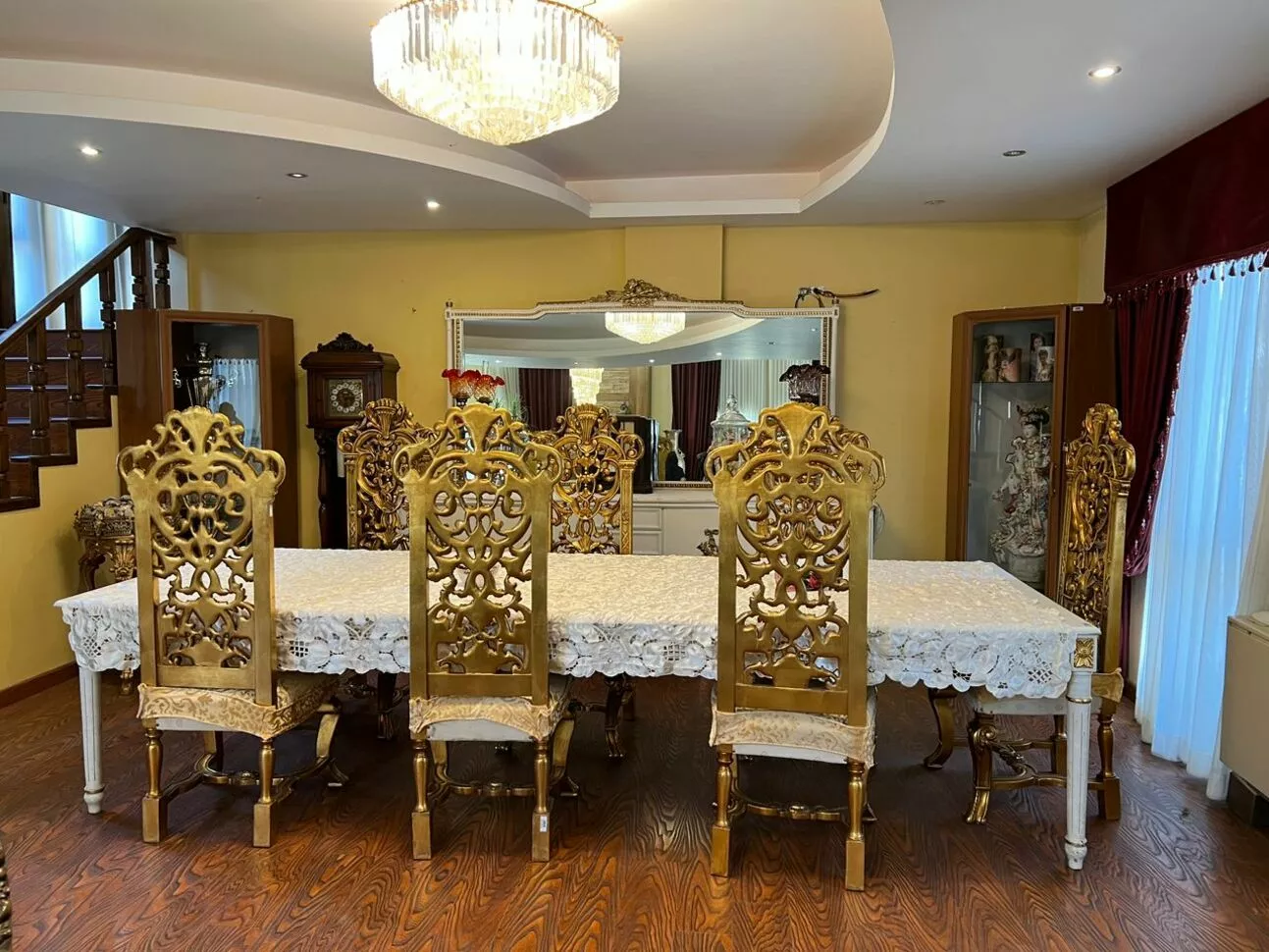 عکس باغ و عمارت کندو 
