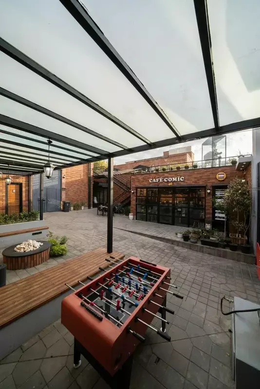 استودیو فردا 