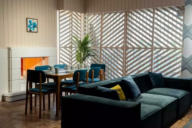 لوکیشن نور (استودیو خانگی)