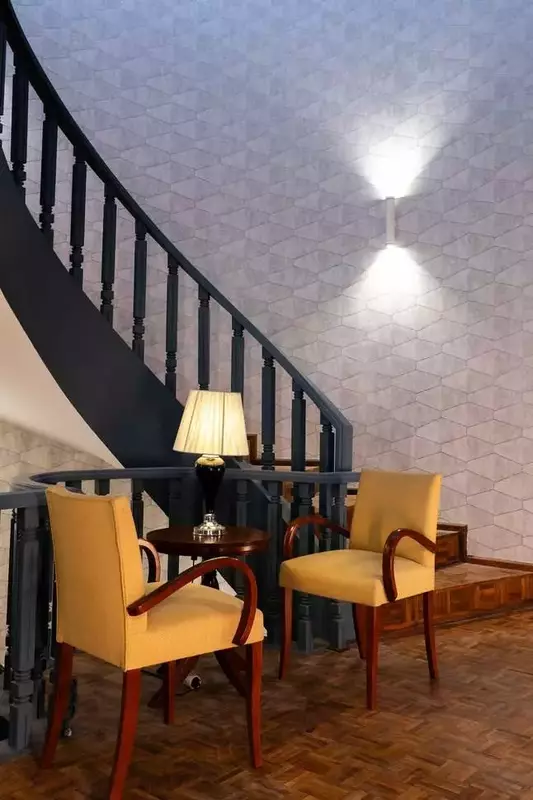 لوکیشن نور (استودیو خانگی)