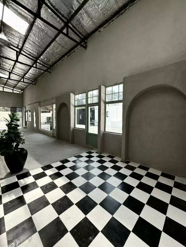 عکس استودیو ماژان