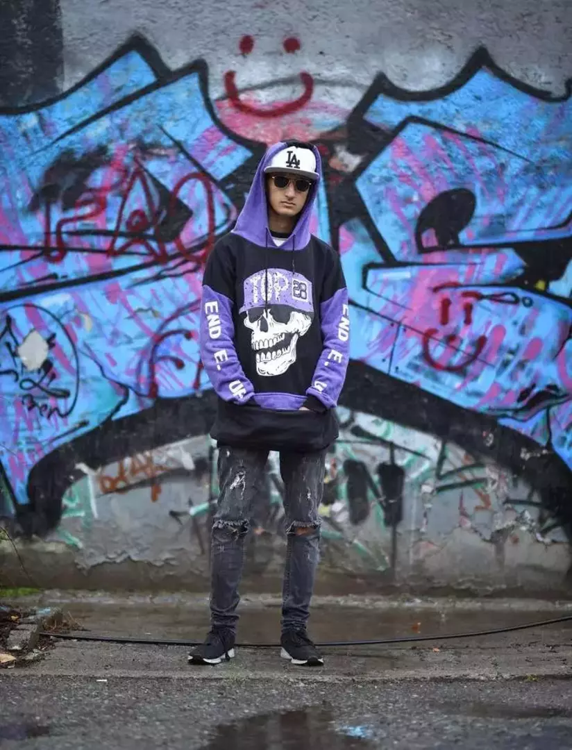 دیوار گرافیتی شهرک اکباتان