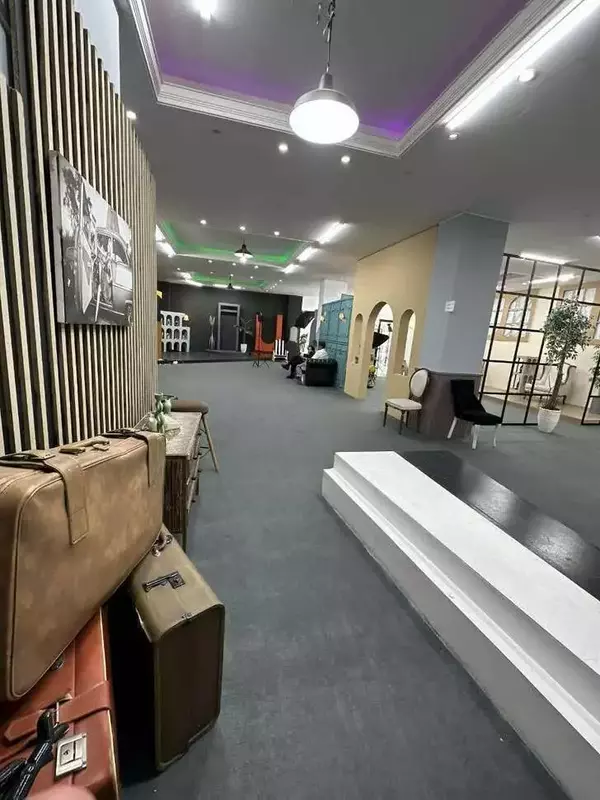 استودیو استار(شعبه شرق)