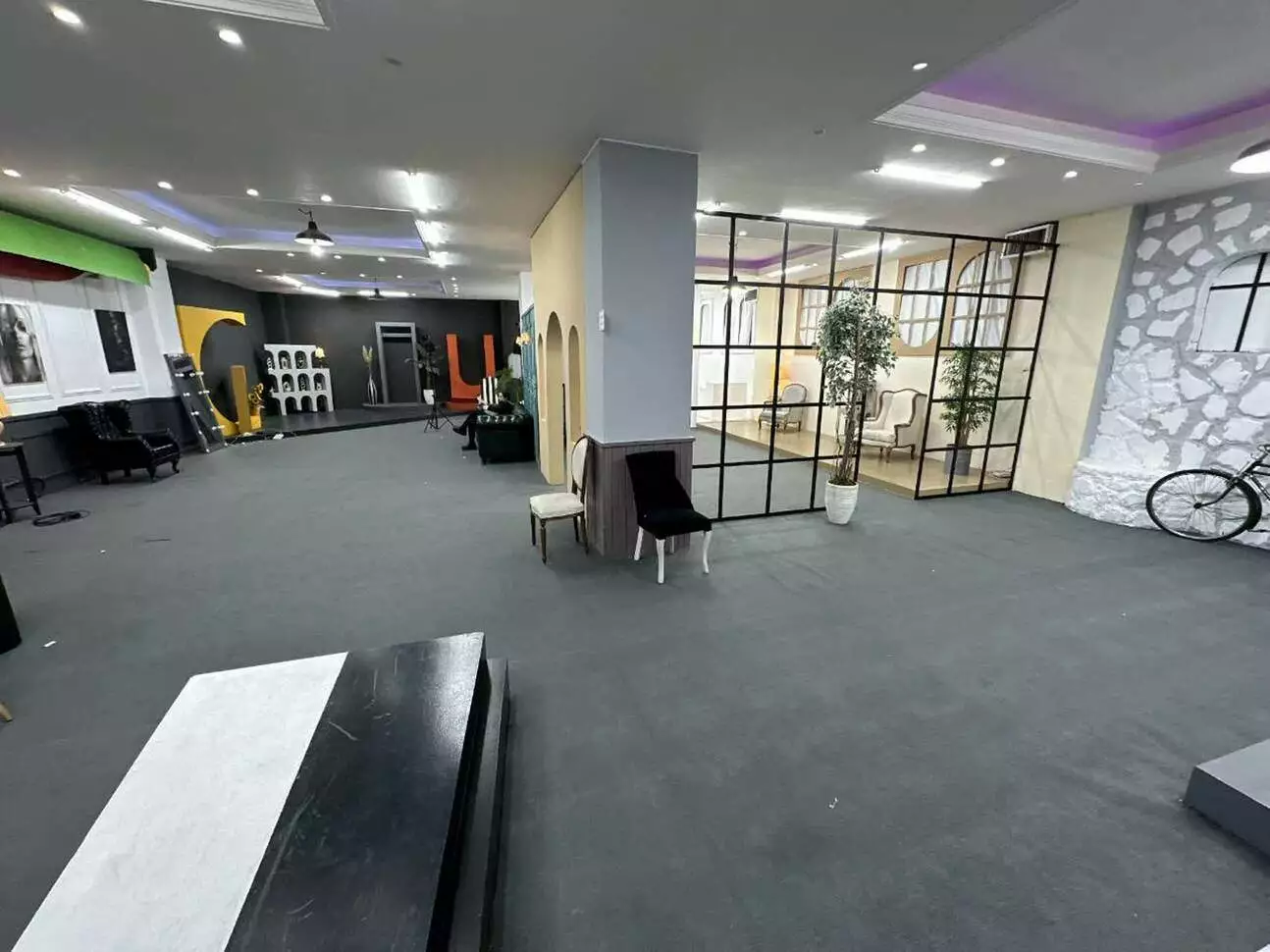 عکس استودیو استار(شعبه شرق)