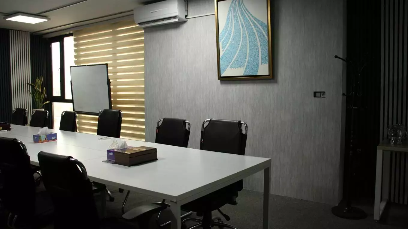 عکس استودیو ازنو