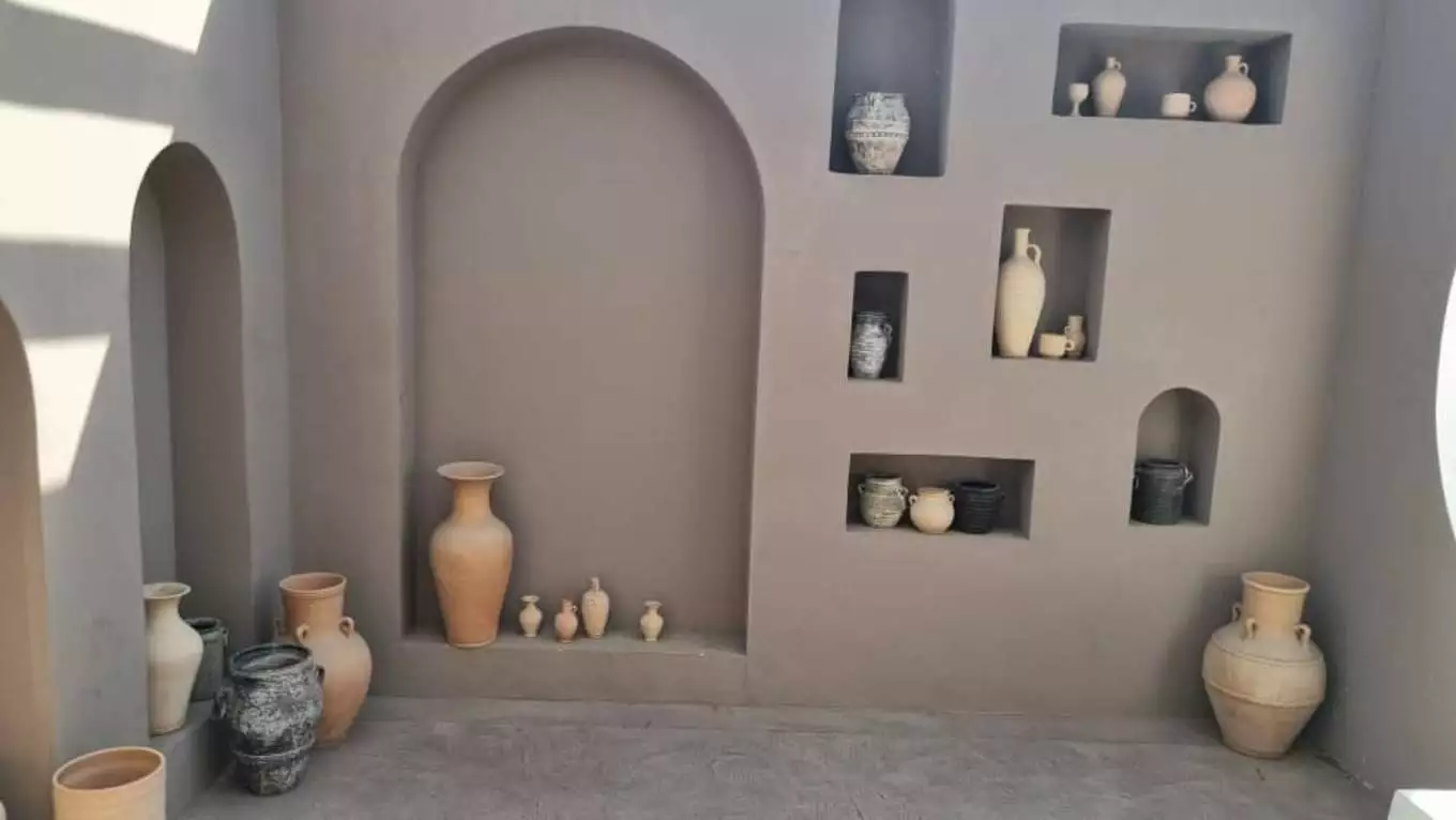 عکس استودیو ماوی