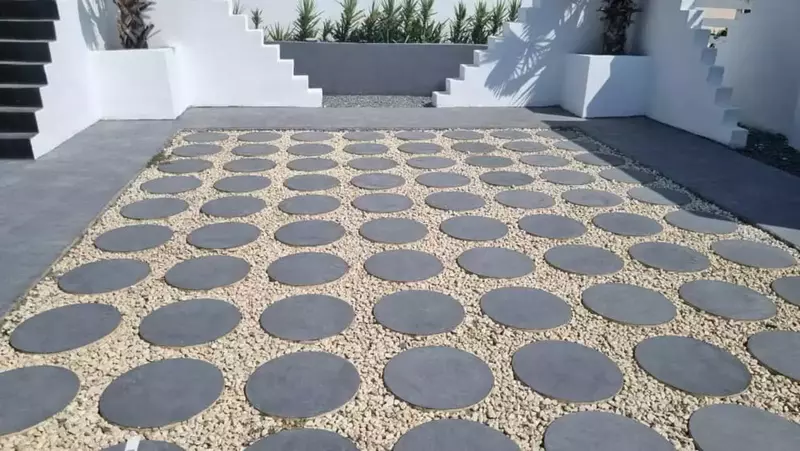 استودیو ماوی