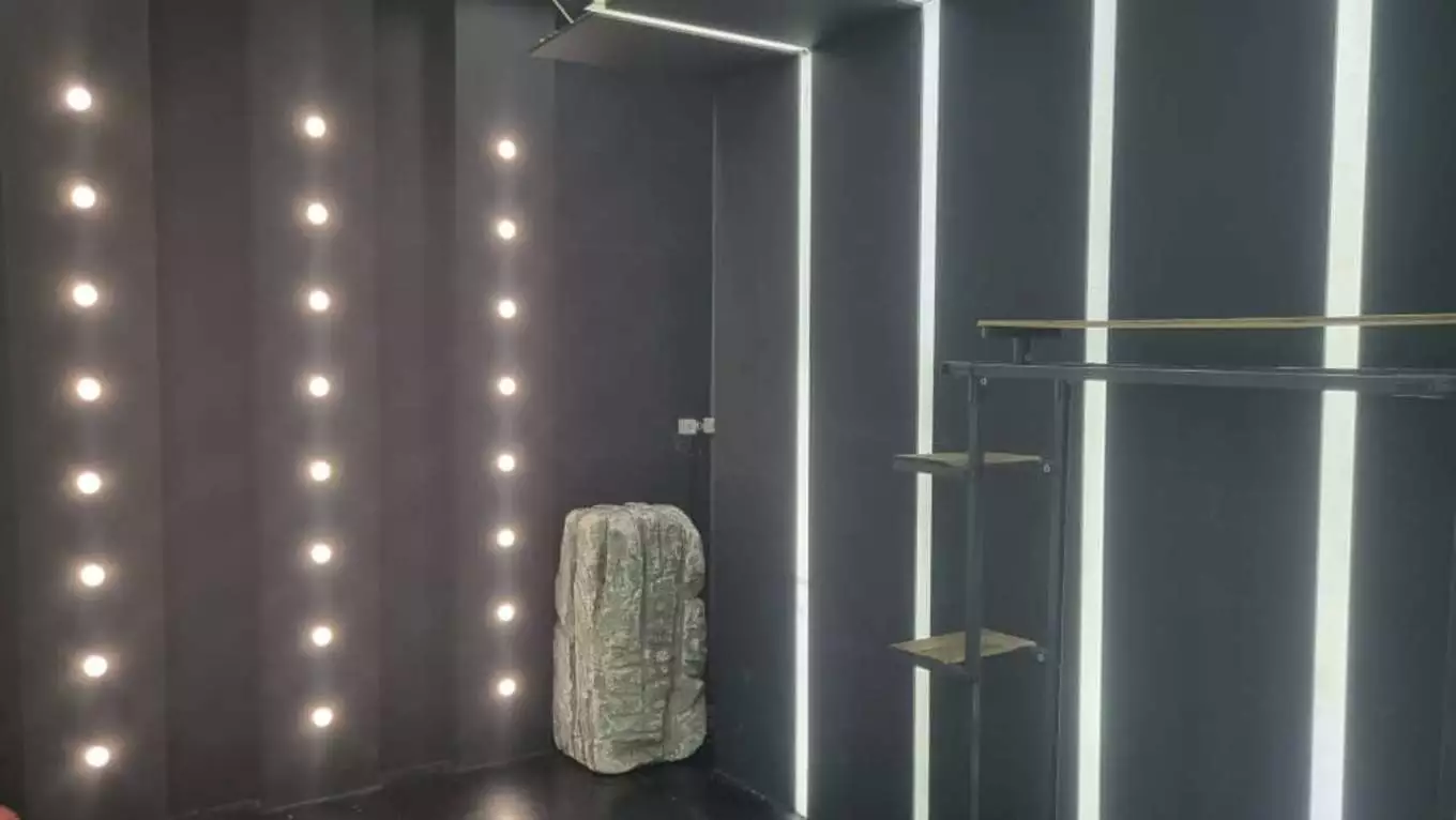 عکس استودیو ماوی