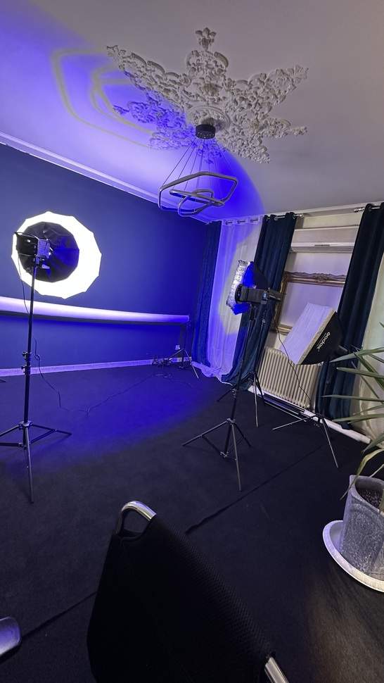 فضای آتلیه مهری